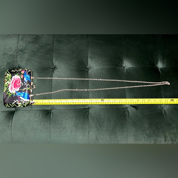 Gorgeous Boho Embroidered Satin Clutch 💕 from Urban Expressions (Etsy) - Picture 8 of 8